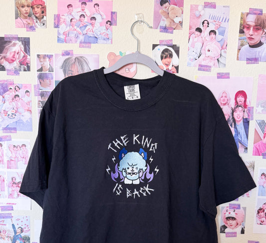The King is Back embroidered tshirt