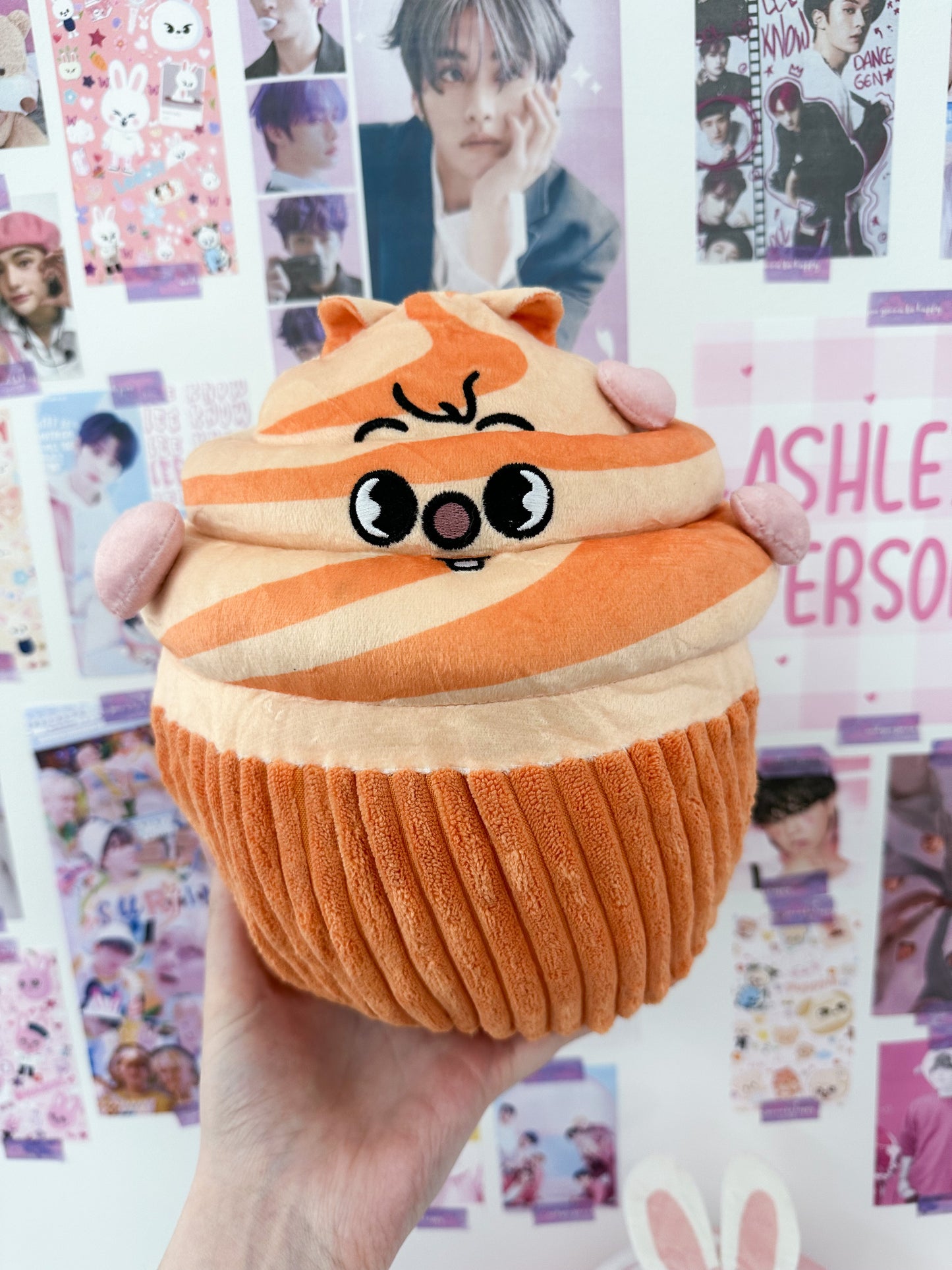 Minsung Cupcake Plushie