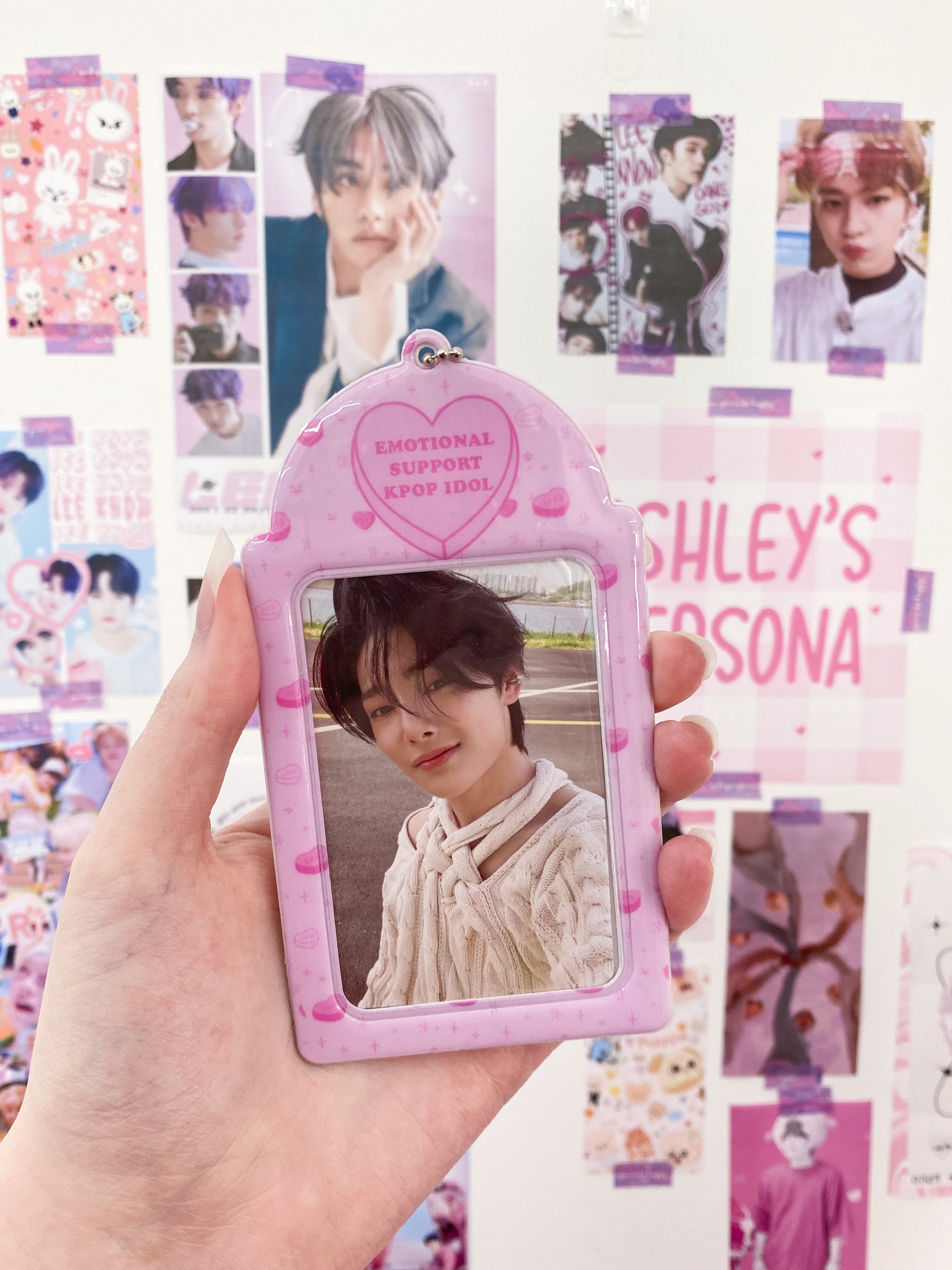 Emotional Support Kpop Idol Photocard Holder – ashleyspersona